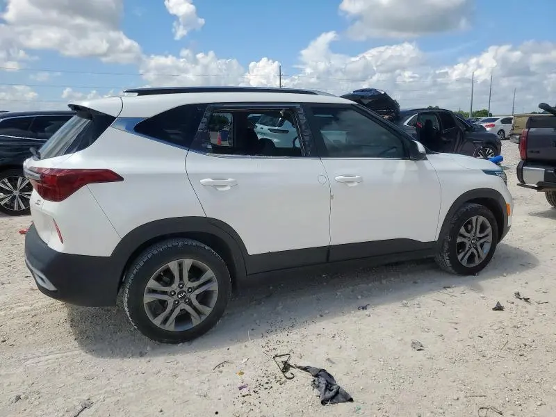 2021 KIA SELTOS S  