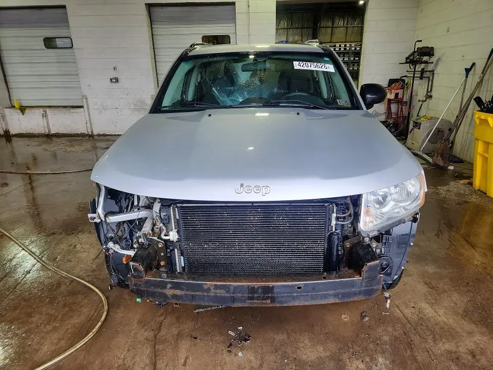 2011 JEEP COMPASS SPORT  
