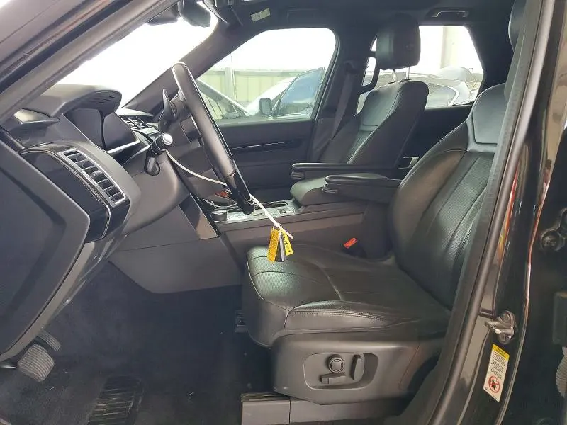 2020 LAND ROVER DISCOVERY SE  