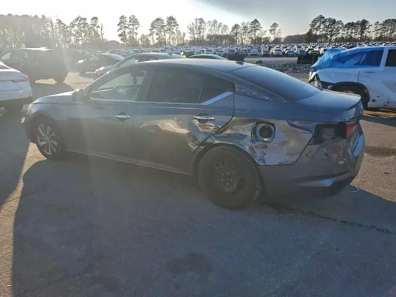 2019 NISSAN ALTIMA S  