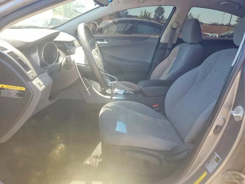 2013 HYUNDAI SONATA GLS  