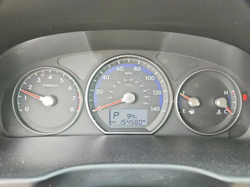 2012 HYUNDAI SANTA FE GLS  
