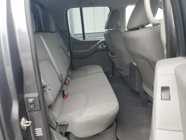 2019 NISSAN FRONTIER S  