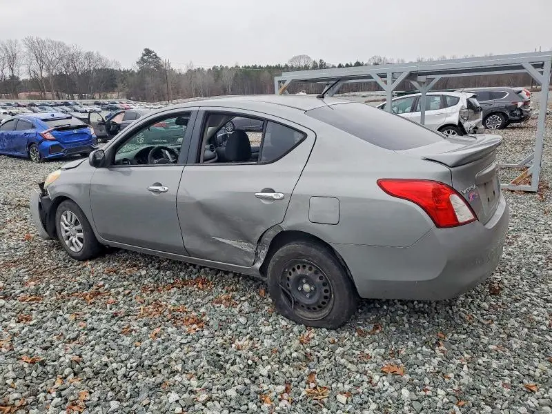 2014 NISSAN VERSA S  