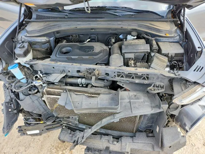 2019 HYUNDAI SANTA FE SE 2.4L  