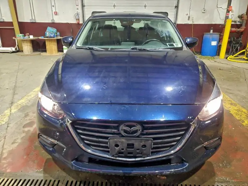 2018 MAZDA 3 TOURING  