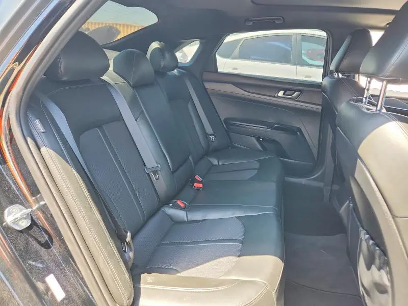 2021 KIA K5 GT LINE  