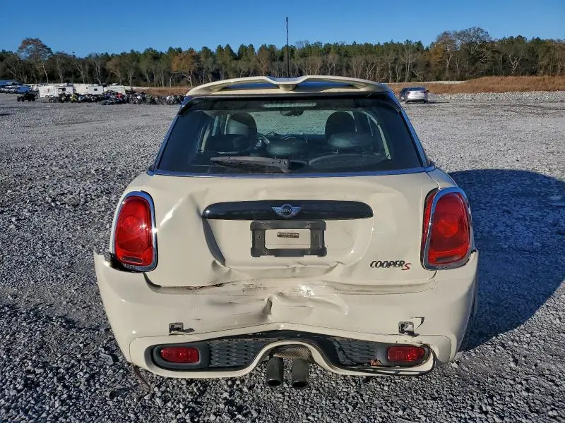 2016 MINI COOPER S  