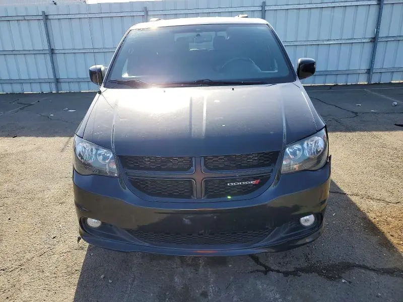 2017 DODGE GRAND CARAVAN GT  