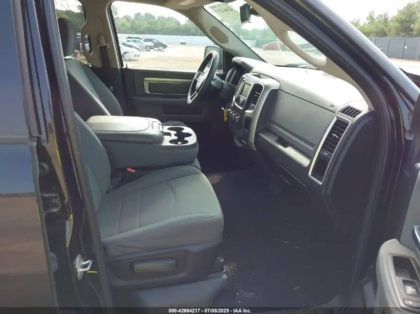 2014 RAM 1500 SLT