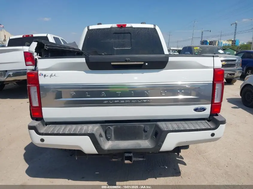 2022 FORD F-250 PLATINUM