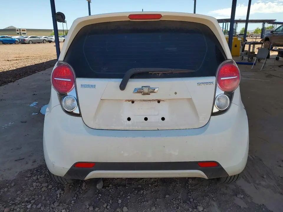 2014 CHEVROLET SPARK 1LT  