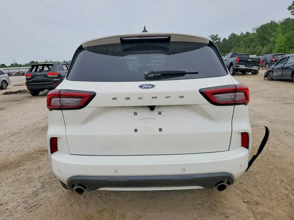 2023 FORD ESCAPE ST LINE  