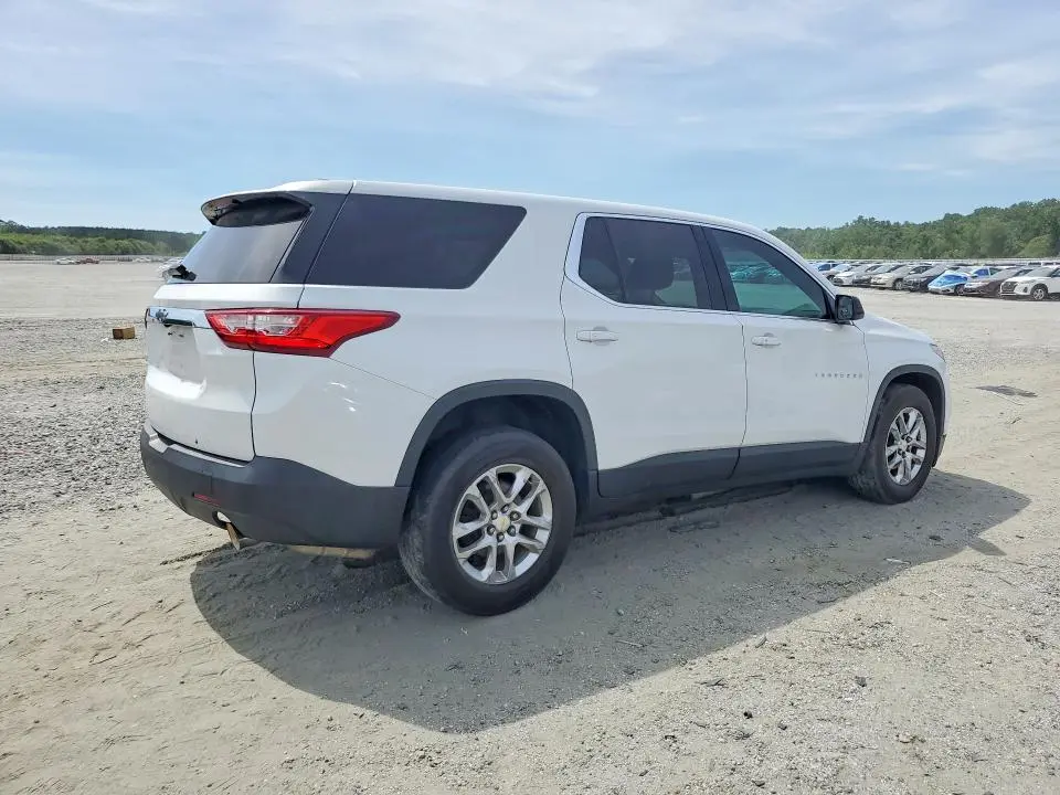 2018 CHEVROLET TRAVERSE LS  