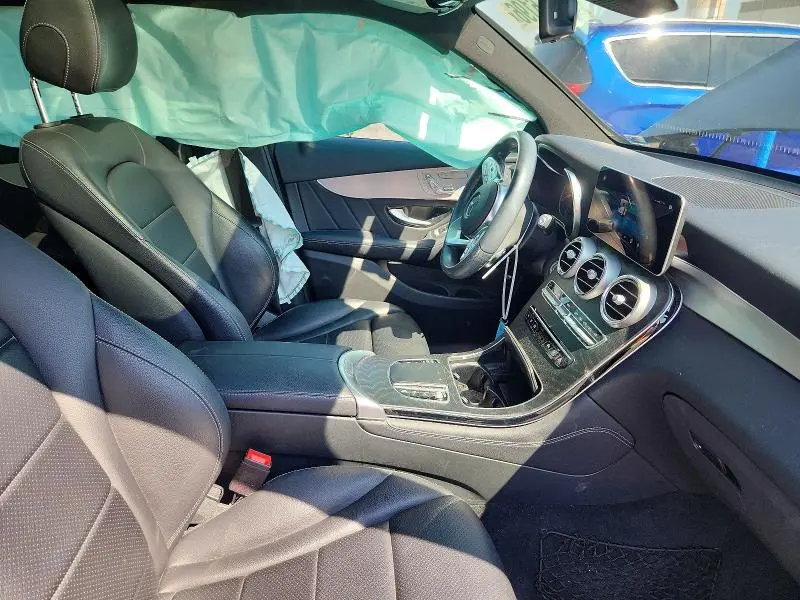 2020 MERCEDES-BENZ GLC 300 4MATIC  