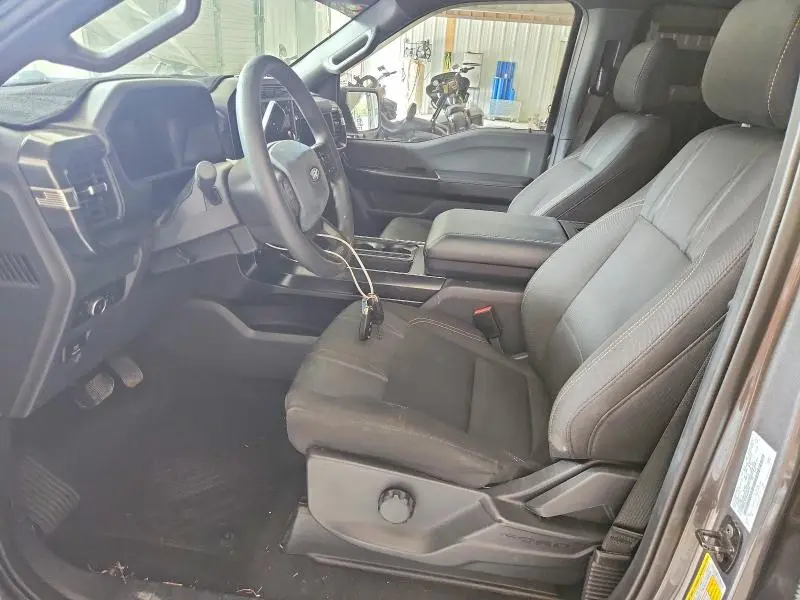2024 FORD F150 STX  