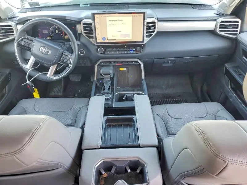 2024 TOYOTA TUNDRA CREWMAX LIMITED  