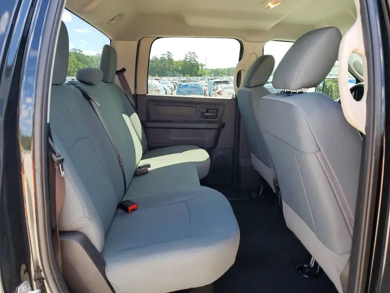 2018 RAM 2500 ST  