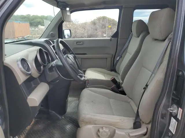 2011 HONDA ELEMENT LX  