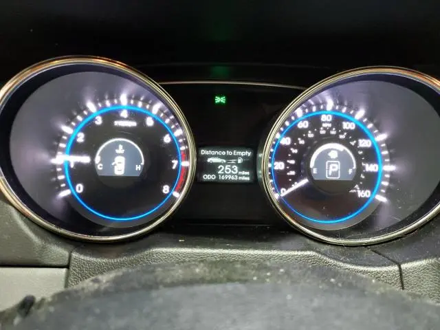 2012 HYUNDAI SONATA GLS  