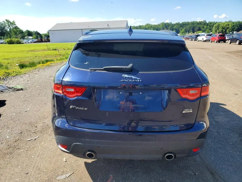 2017 JAGUAR F-PACE PREMIUM  