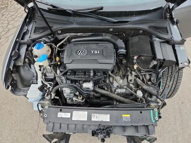 2017 VOLKSWAGEN PASSAT SE  