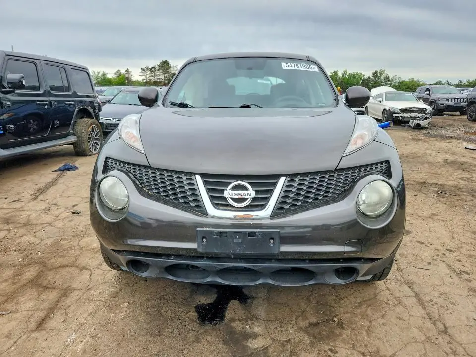 2011 NISSAN JUKE S  