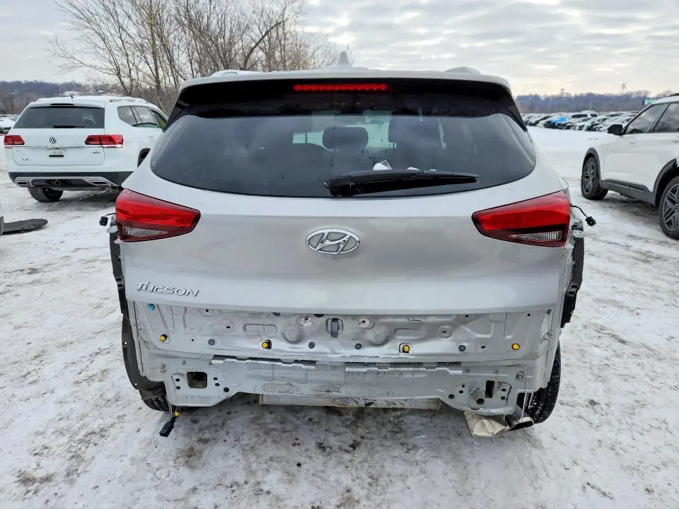 2021 HYUNDAI TUCSON   