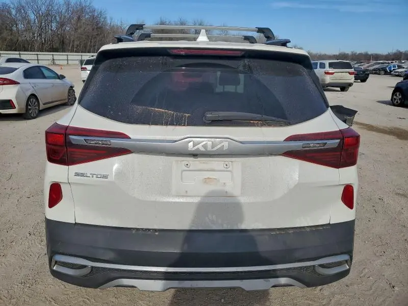 2022 KIA SELTOS S  