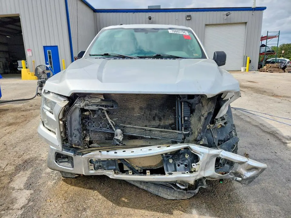 2017 FORD F150 SUPERCREW  