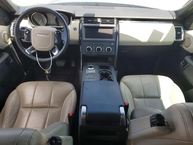 2019 LAND ROVER DISCOVERY SE  