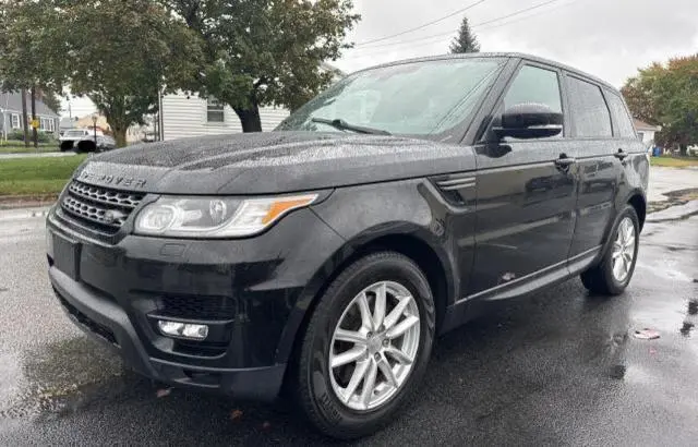 2014 LAND ROVER RANGE ROVER SPORT SE  