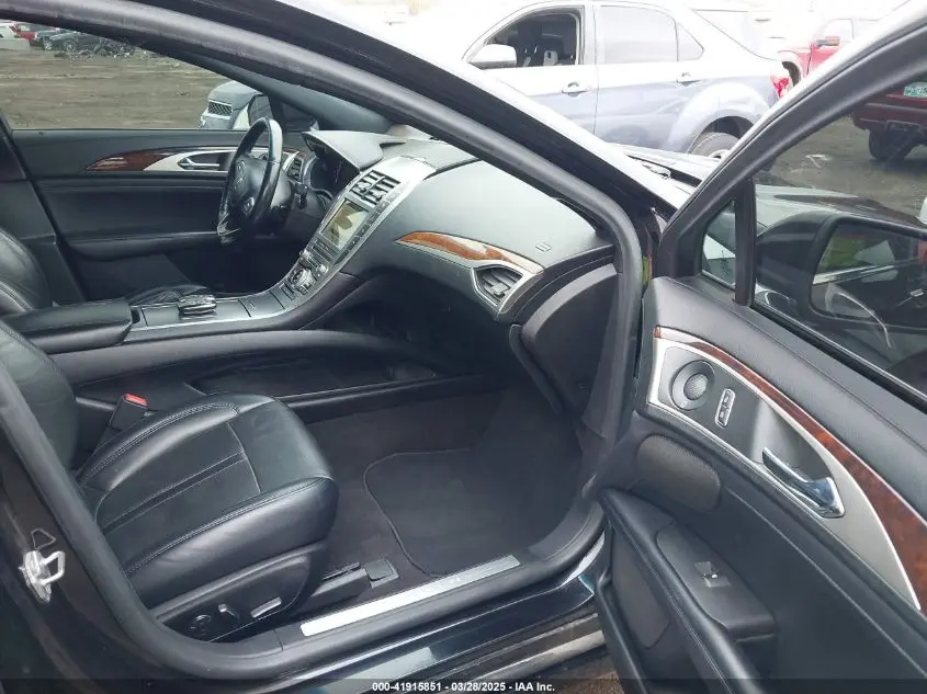 2019 LINCOLN MKZ RESERVE II