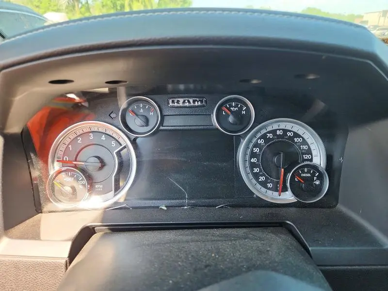 2015 RAM 1500 LARAMIE  