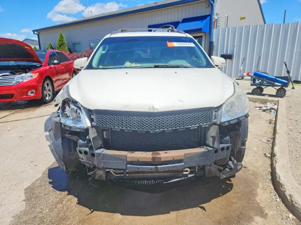 2012 CHEVROLET TRAVERSE LT  