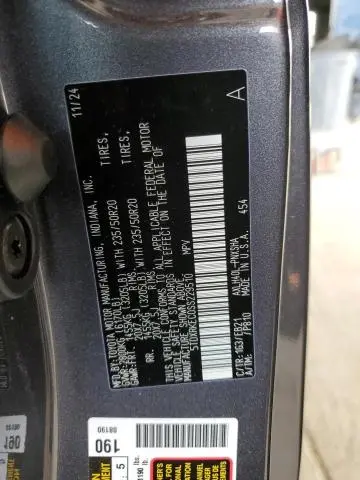 2025 TOYOTA SIENNA XSE  