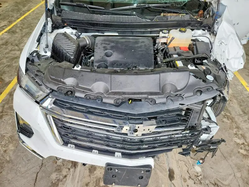 2023 CHEVROLET TRAVERSE LT  
