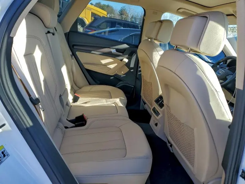 2023 AUDI Q5 PREMIUM PLUS 40  