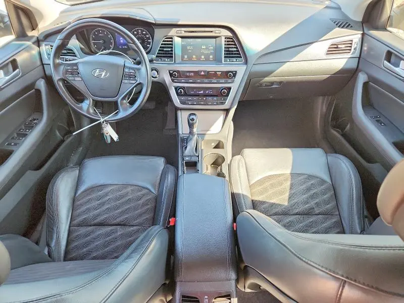 2016 HYUNDAI SONATA SPORT  