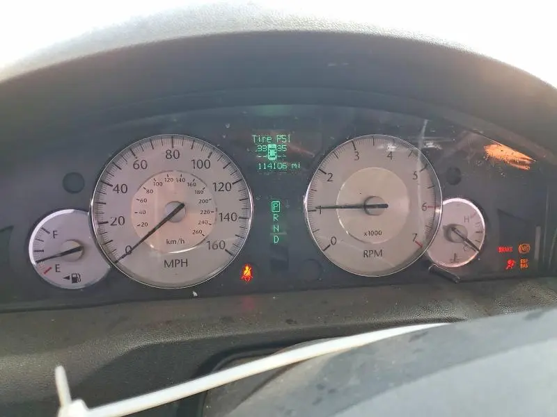 2010 CHRYSLER 300C   