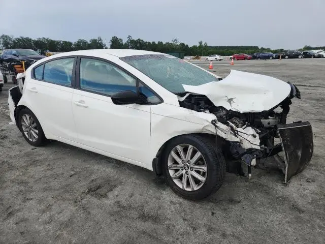 2017 KIA FORTE LX  