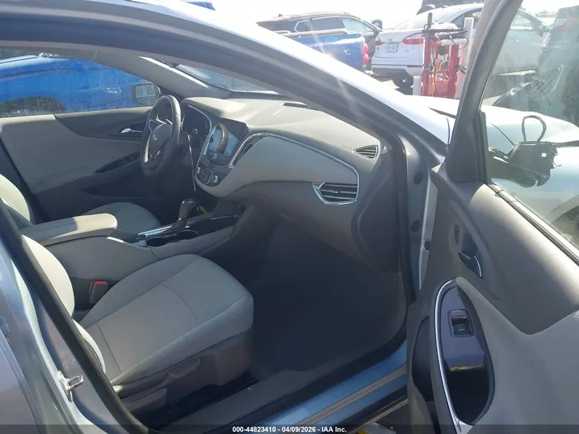 2017 CHEVROLET MALIBU 1LT