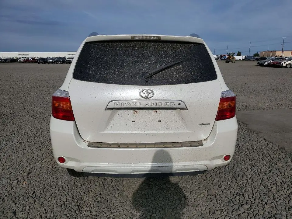 2010 TOYOTA HIGHLANDER LIMITED  