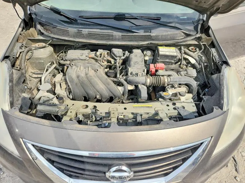 2014 NISSAN VERSA 1.6 SV  