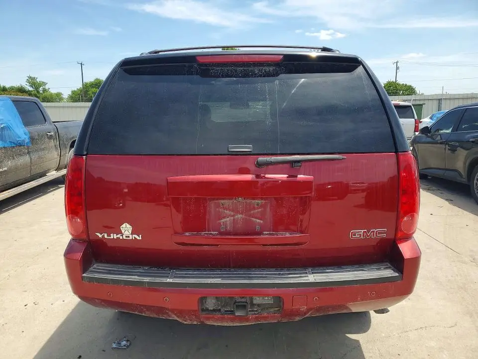 2014 GMC YUKON SLE  
