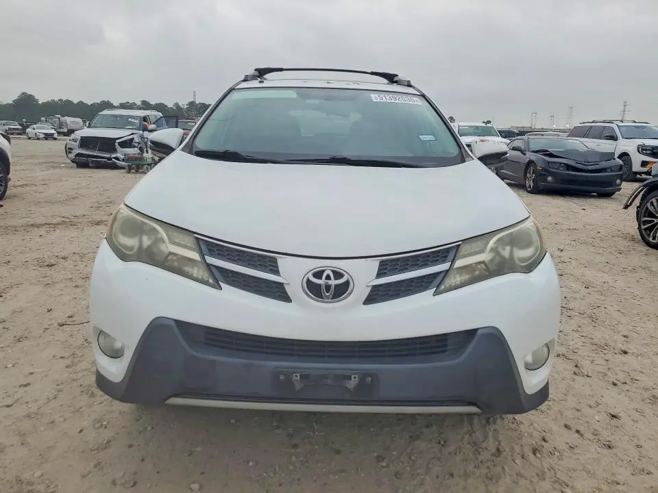 2013 TOYOTA RAV4 XLE  