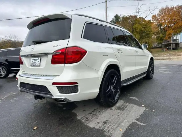 2013 MERCEDES-BENZ GL 550 4MATIC  