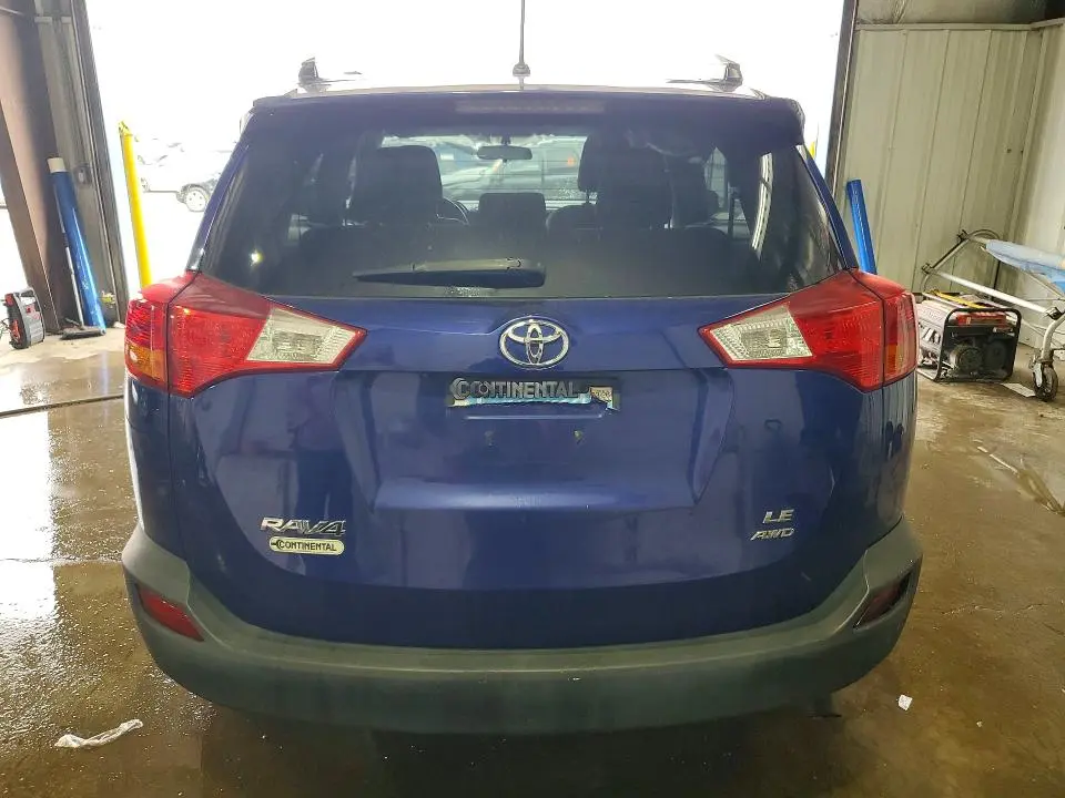 2015 TOYOTA RAV4 LE  