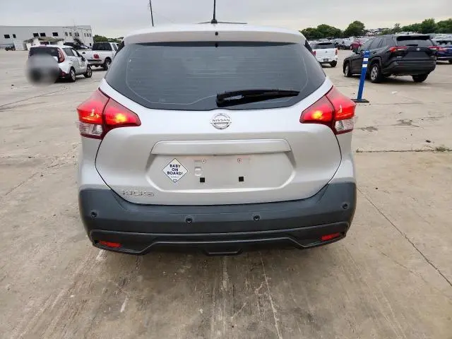 2020 NISSAN KICKS S  