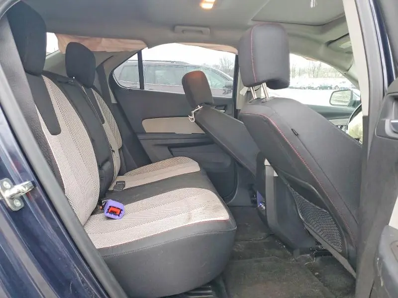 2015 CHEVROLET EQUINOX LT  